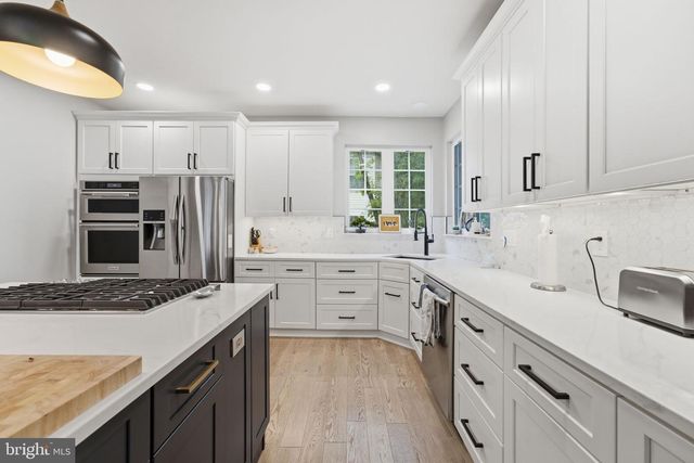 705 N ASHTON ST, Alexandria, VA 22312