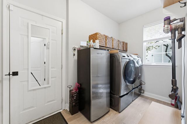 705 N ASHTON ST, Alexandria, VA 22312