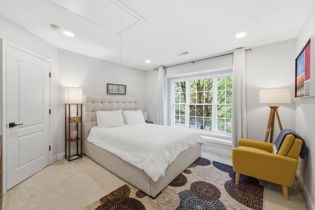 705 N ASHTON ST, Alexandria, VA 22312