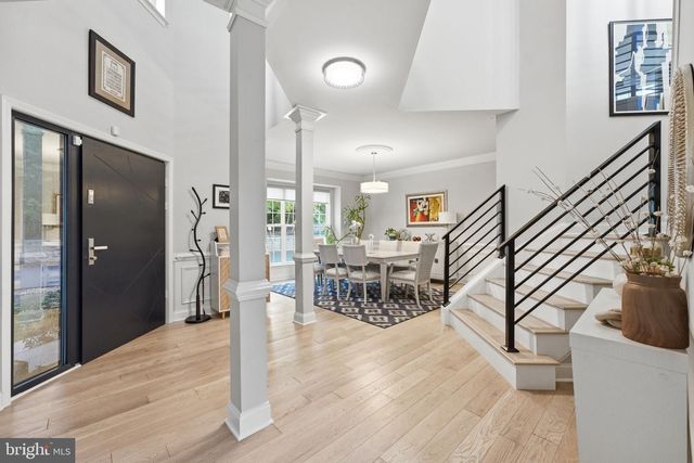 705 N ASHTON ST, Alexandria, VA 22312