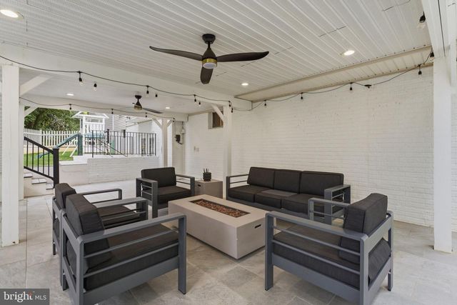 705 N ASHTON ST, Alexandria, VA 22312