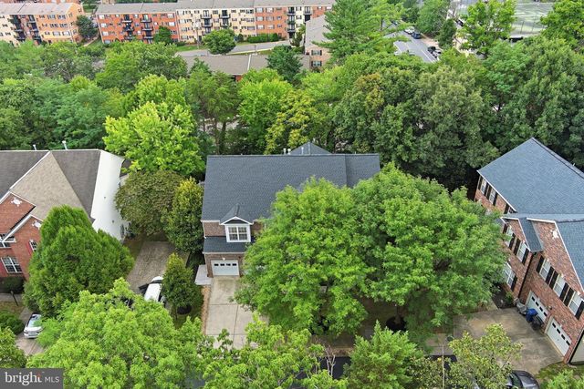 705 N ASHTON ST, Alexandria, VA 22312