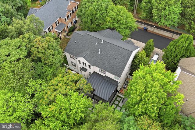 705 N ASHTON ST, Alexandria, VA 22312