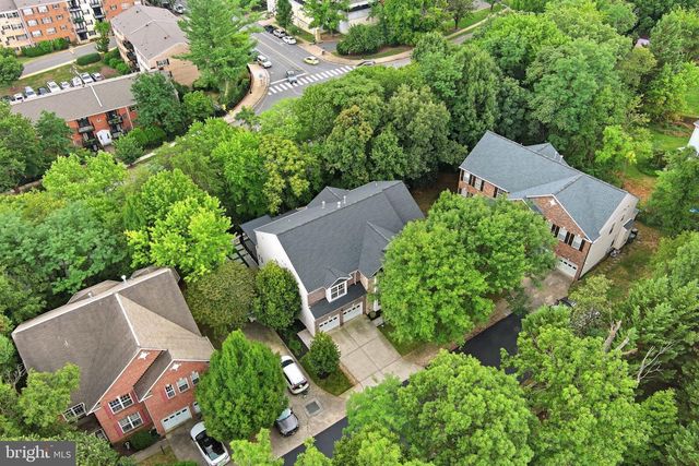 705 N ASHTON ST, Alexandria, VA 22312