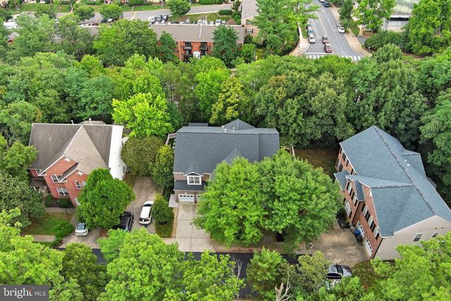 705 N ASHTON ST, Alexandria, VA 22312