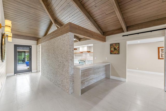 11683 Wimbledon Circle, Wellington, FL 33414