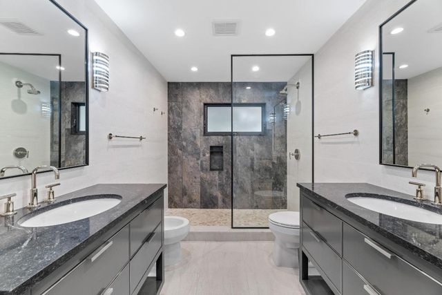 11683 Wimbledon Circle, Wellington, FL 33414