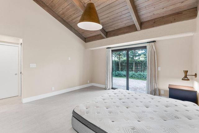 11683 Wimbledon Circle, Wellington, FL 33414