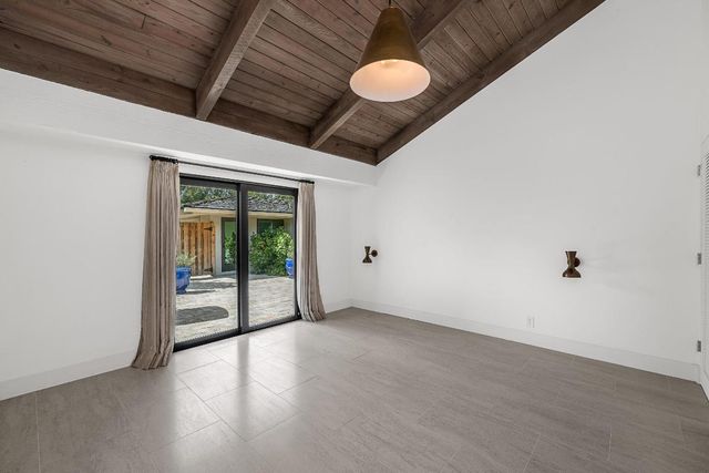 11683 Wimbledon Circle, Wellington, FL 33414