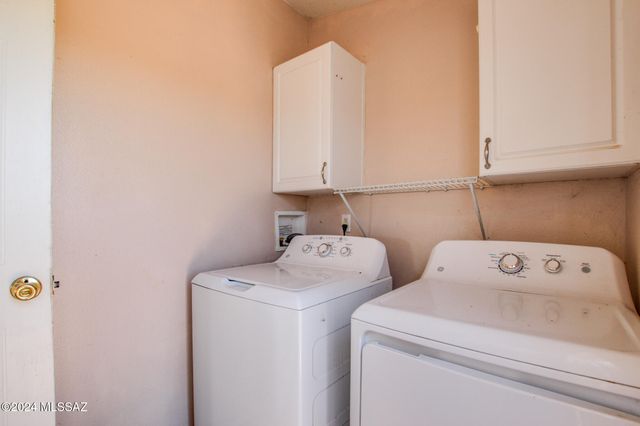 8568 S Marstellar Road, Tucson, AZ 85736