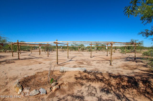 8568 S Marstellar Road, Tucson, AZ 85736