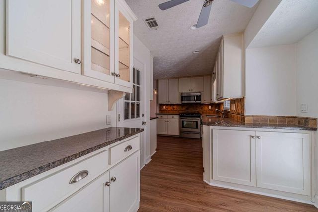 4858 Tarleton Drive SW, Lilburn, GA 30047