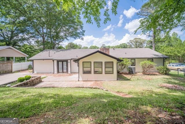 4858 Tarleton Drive SW, Lilburn, GA 30047