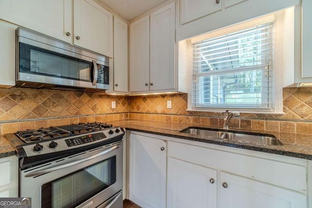 4858 Tarleton Drive SW, Lilburn, GA 30047