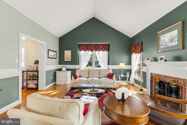 295 HUNTERSRIDGE RD, Winchester, VA 22602