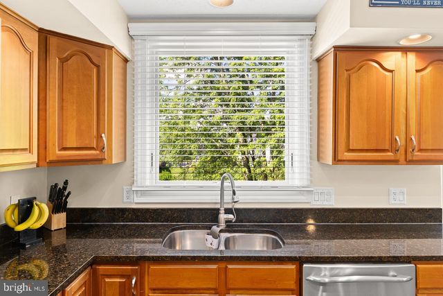 295 HUNTERSRIDGE RD, Winchester, VA 22602