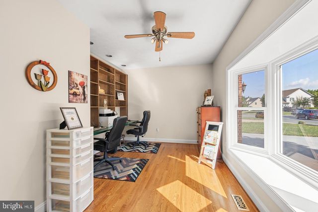 295 HUNTERSRIDGE RD, Winchester, VA 22602