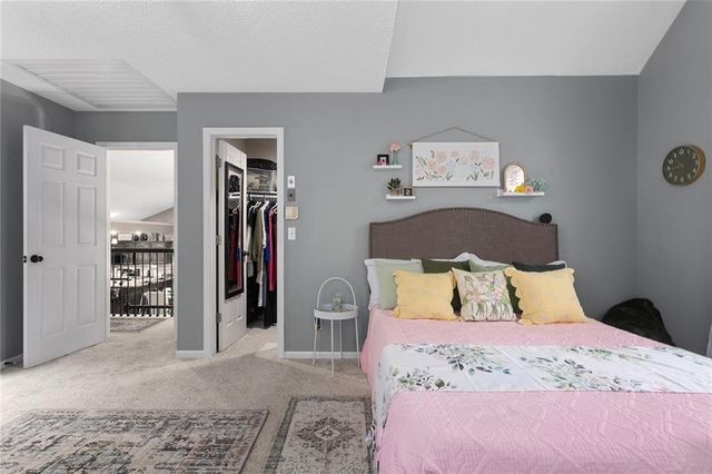 1550 Dover Court, Liberty, MO 64068