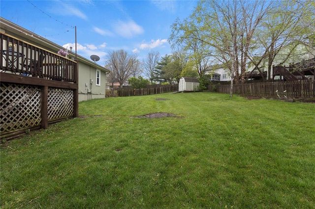 1550 Dover Court, Liberty, MO 64068