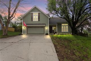 1550 Dover Court, Liberty, MO 64068