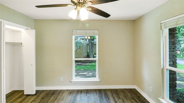 4517 Willow Bend Drive, Arlington, TX 76017