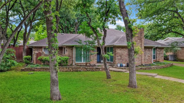 4517 Willow Bend Drive, Arlington, TX 76017
