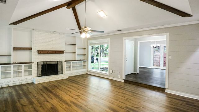 4517 Willow Bend Drive, Arlington, TX 76017