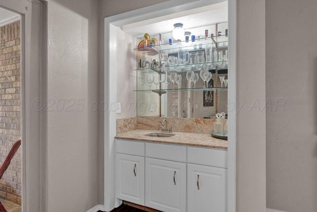 6102 HATFIELD Circle, Amarillo, TX 79109