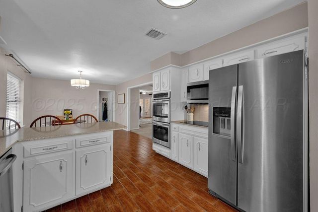 6102 HATFIELD Circle, Amarillo, TX 79109