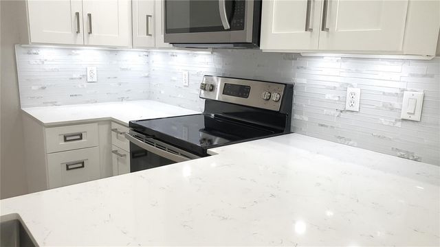 4535 WINDING RIVER WAY, Land O Lakes, FL 34639