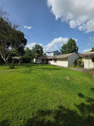 5110 El Centro Street, Houston, TX 77018