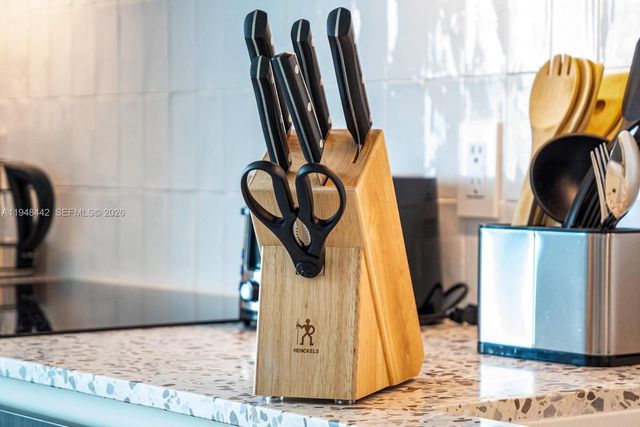 159 NE 6th St 5101, Miami, FL 33132