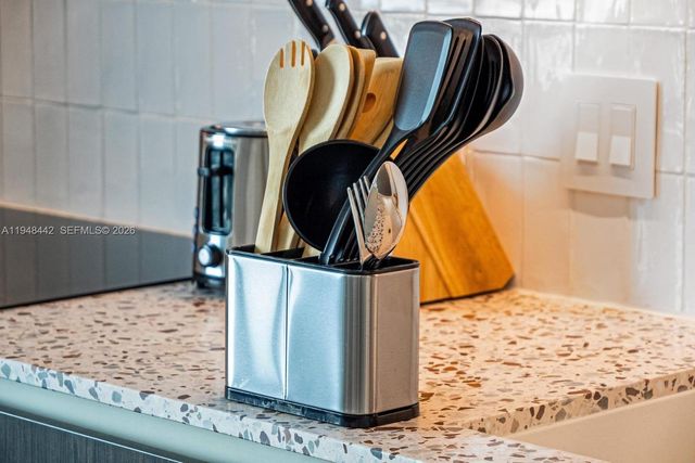 159 NE 6th St 5101, Miami, FL 33132