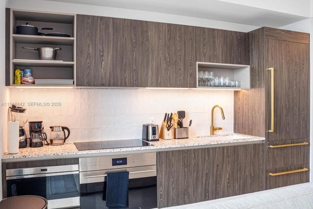 159 NE 6th St 5101, Miami, FL 33132