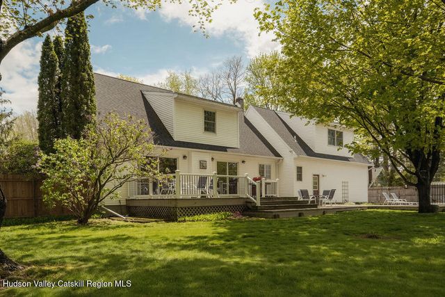 4 Echo Valley Road, Red Hook, NY 12571
