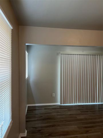 19650 W Chicago Street, Detroit, MI 48228