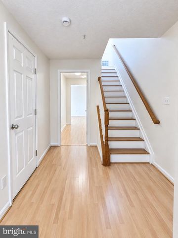 3335 HOLLOW CT, Ellicott City, MD 21043