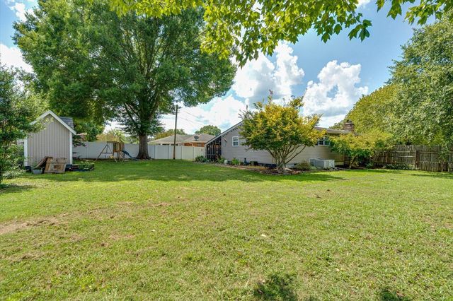 78 Elaine Circle, Fort Oglethorpe, GA 30742