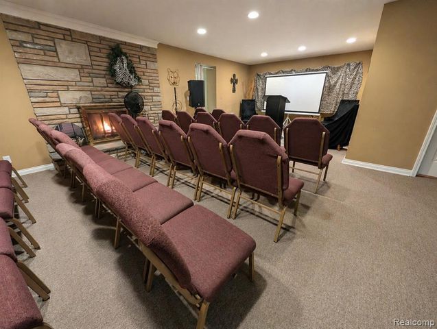 16012 Moross Road, Detroit, MI 48205