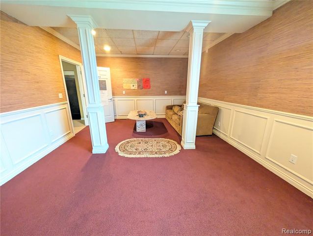 16012 Moross Road, Detroit, MI 48205