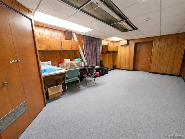 16012 Moross Road, Detroit, MI 48205