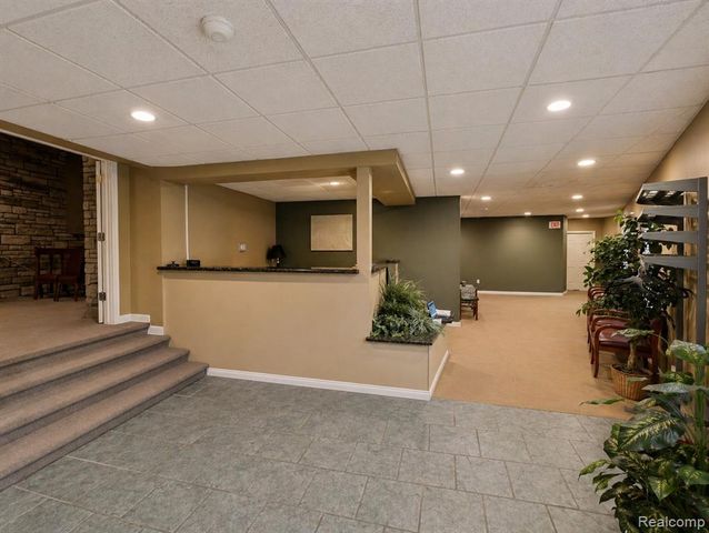 16012 Moross Road, Detroit, MI 48205