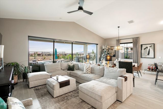 5853 N 207TH Avenue, Buckeye, AZ 85396