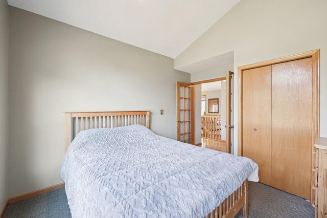 17489 Pleasant Valley Road, Shafer, MN 55074
