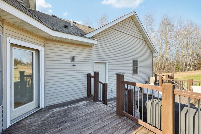 17489 Pleasant Valley Road, Shafer, MN 55074