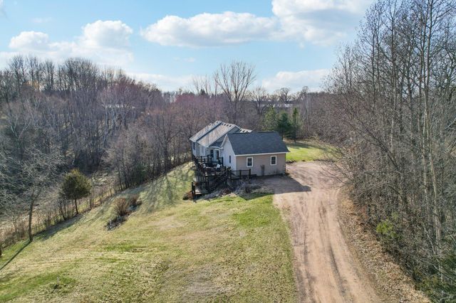 17489 Pleasant Valley Road, Shafer, MN 55074