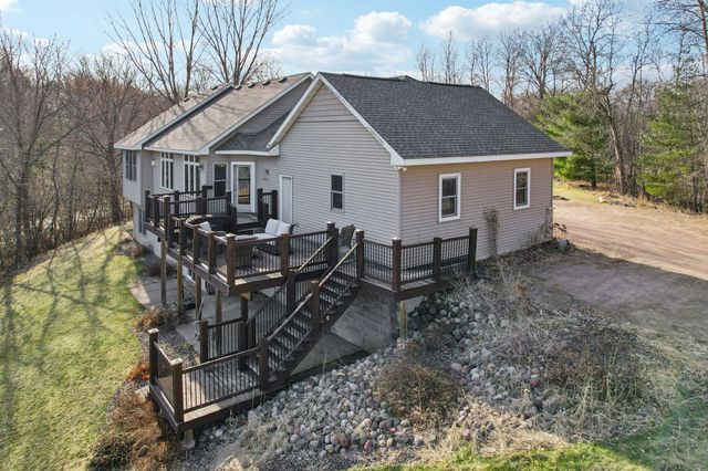 17489 Pleasant Valley Road, Shafer, MN 55074