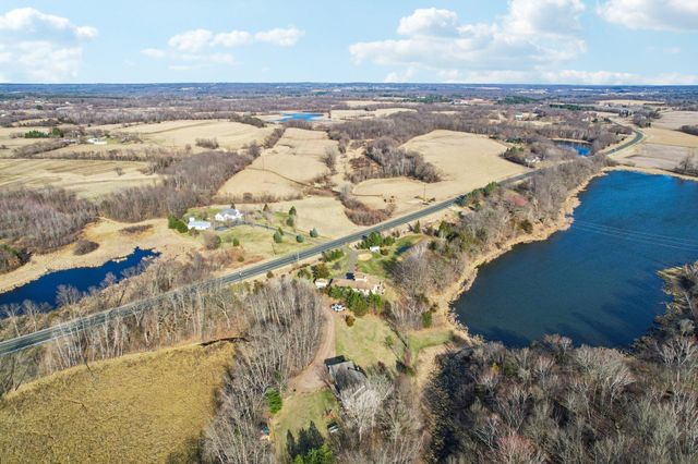 17489 Pleasant Valley Road, Shafer, MN 55074
