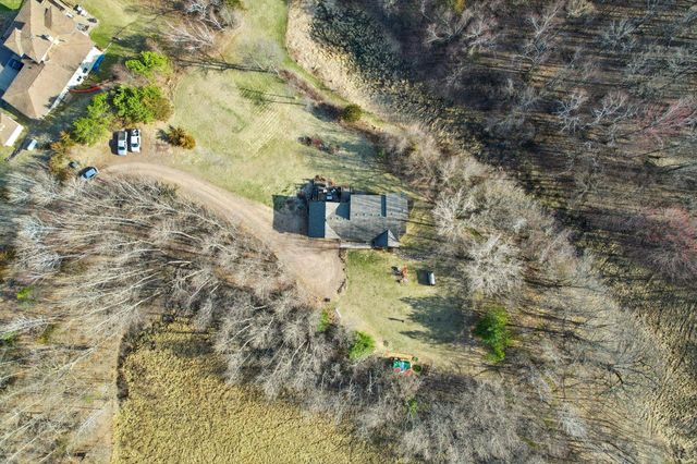 17489 Pleasant Valley Road, Shafer, MN 55074