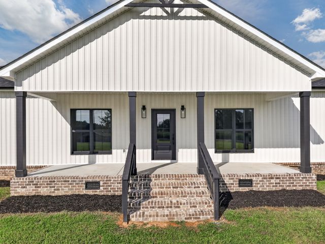 199 Bellview Rd, Taft, TN 38488